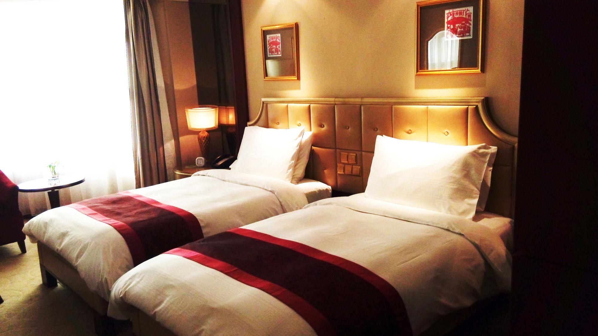 Dynasty International Hotel Dalian Jinzhou  Extérieur photo