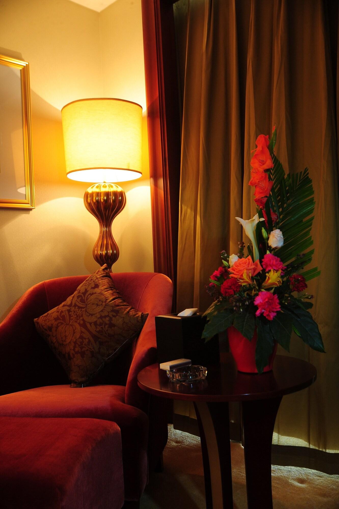 Dynasty International Hotel Dalian Jinzhou  Extérieur photo