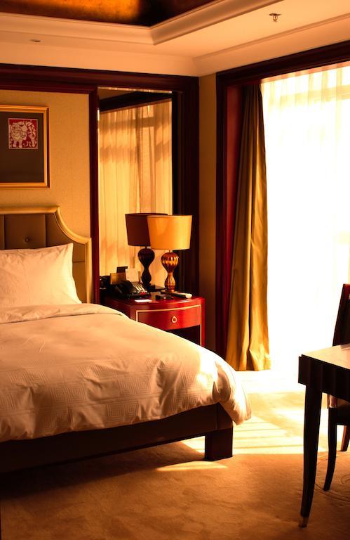Dynasty International Hotel Dalian Jinzhou  Extérieur photo